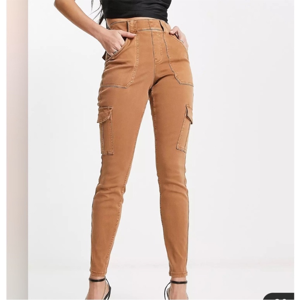 SPANX Caramel High-Rise Cargo Skinny Pants